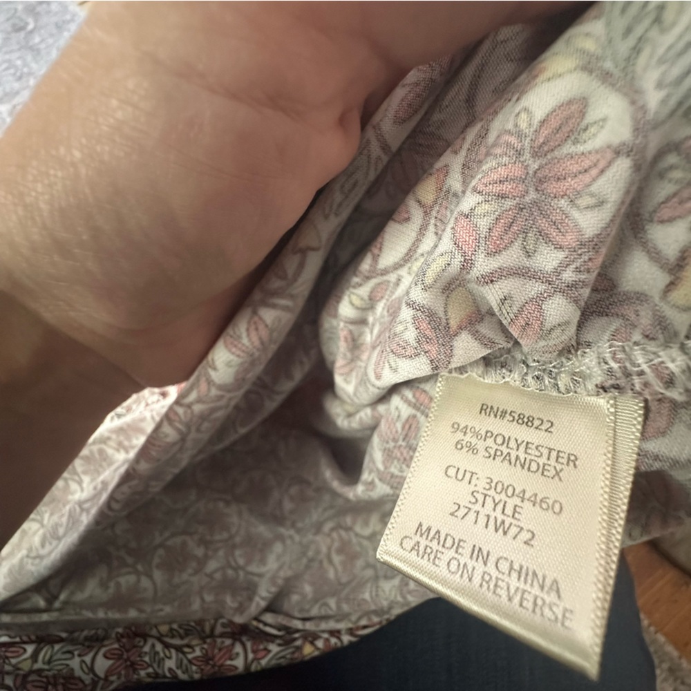 Fun Patterned Wrap Shirt - Picture 4 of 4